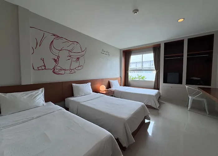 Hostel Chern *