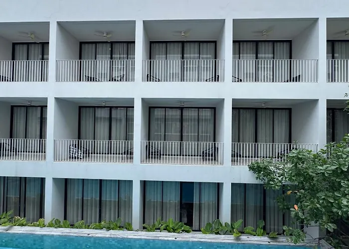 Hostel Chern *